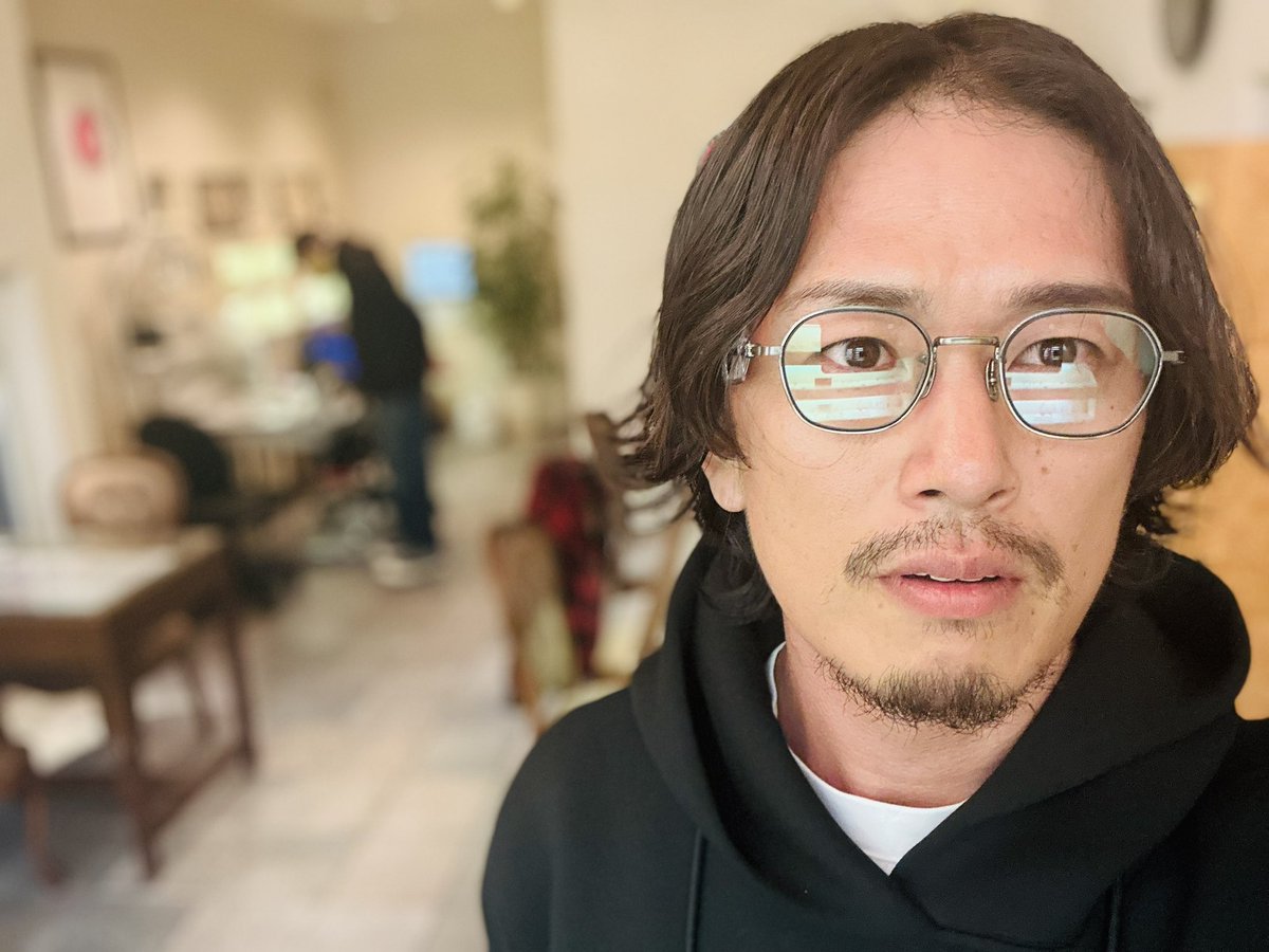 中野選手着用メガネ 変わった形のサングラスをかける #中野拓夢 選手