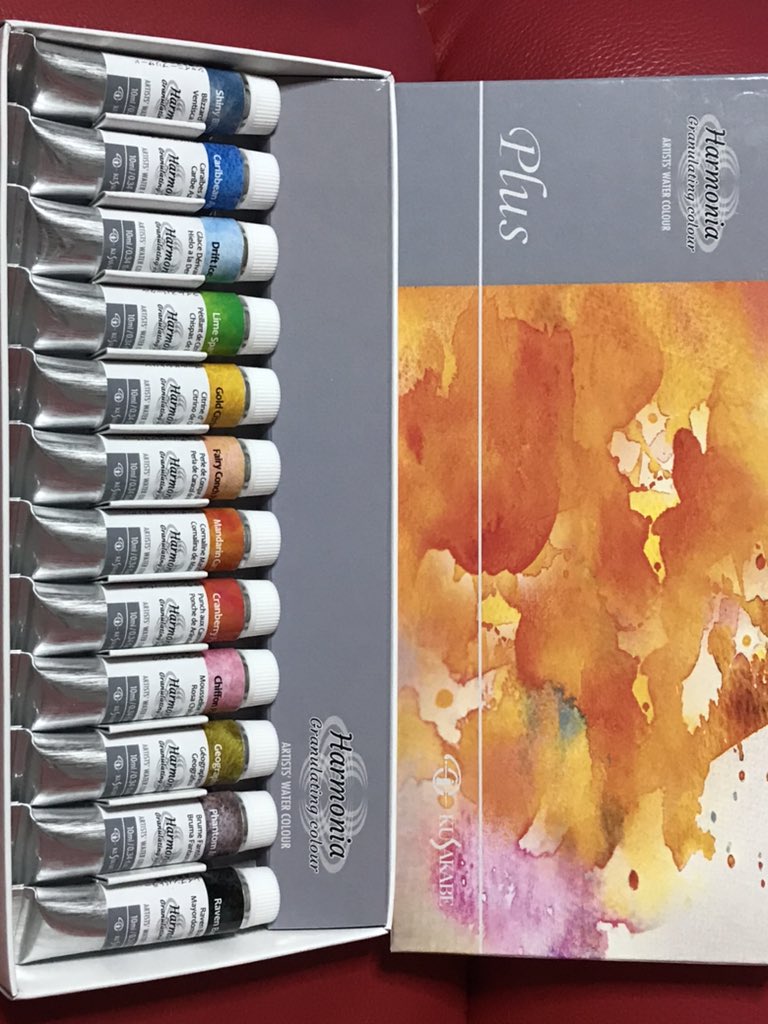 akihikophoto's tweet image. #KUSAKABE 
#Harmonia
#Granulating
#colour
#Plus
別のモノを買いに行ったのに…