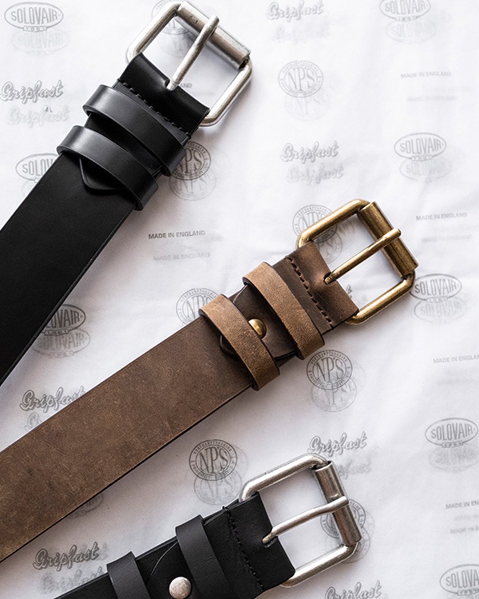 Shop our range of leather goods, including Belts, Wallets, Keyrings, Kilties & Zip Guards. 

Shop - l8r.it/ypyc

#solovair #leathergoods #leatherwallet #zipguard #kiltie #leatherbelt  #leatherkeyring #gifts #wollaston #northamptonshire