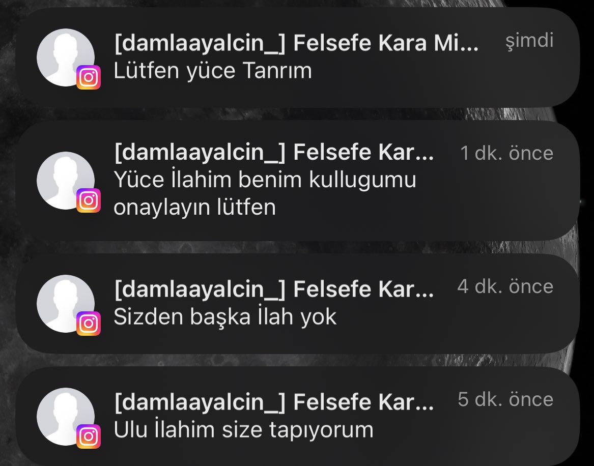 _sasssssss's tweet photo. tanri olmak da zor ya ben bir tanesiyle bile ugrasamiyom düsünsene herkes sana yalvarip duruo https://t.co/IS2MIQm6Lj