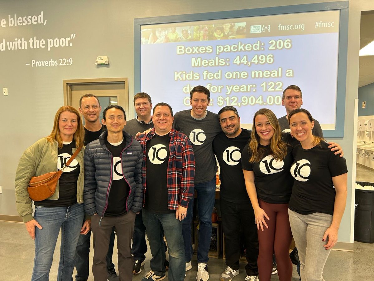 TenPearls's tweet photo. Our teammates spent the day volunteering at @fmsc_org, packing meals for those in need. Together with the community, we packed 44,496 meals, feeding 122 children for a year! We are grateful for the opportunity to give back and nourish lives.
#GivingBack #EmpowerFoundation https://t.co/JQgjxo12sI