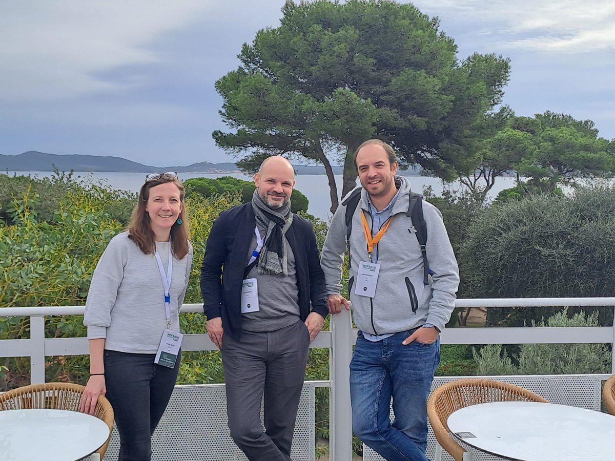 audrey_salles's tweet photo. For this session #MiFoBio2023 , @FernandesJ_IP, Elric esposito and I represented the imaging facility of Institut Pasteur #UTechSPBI ,@TechnoPasteur helping to organise,running a workshop. An essential school, rich in multidisciplinary exchanges !! https://t.co/vQ0AG2exEm