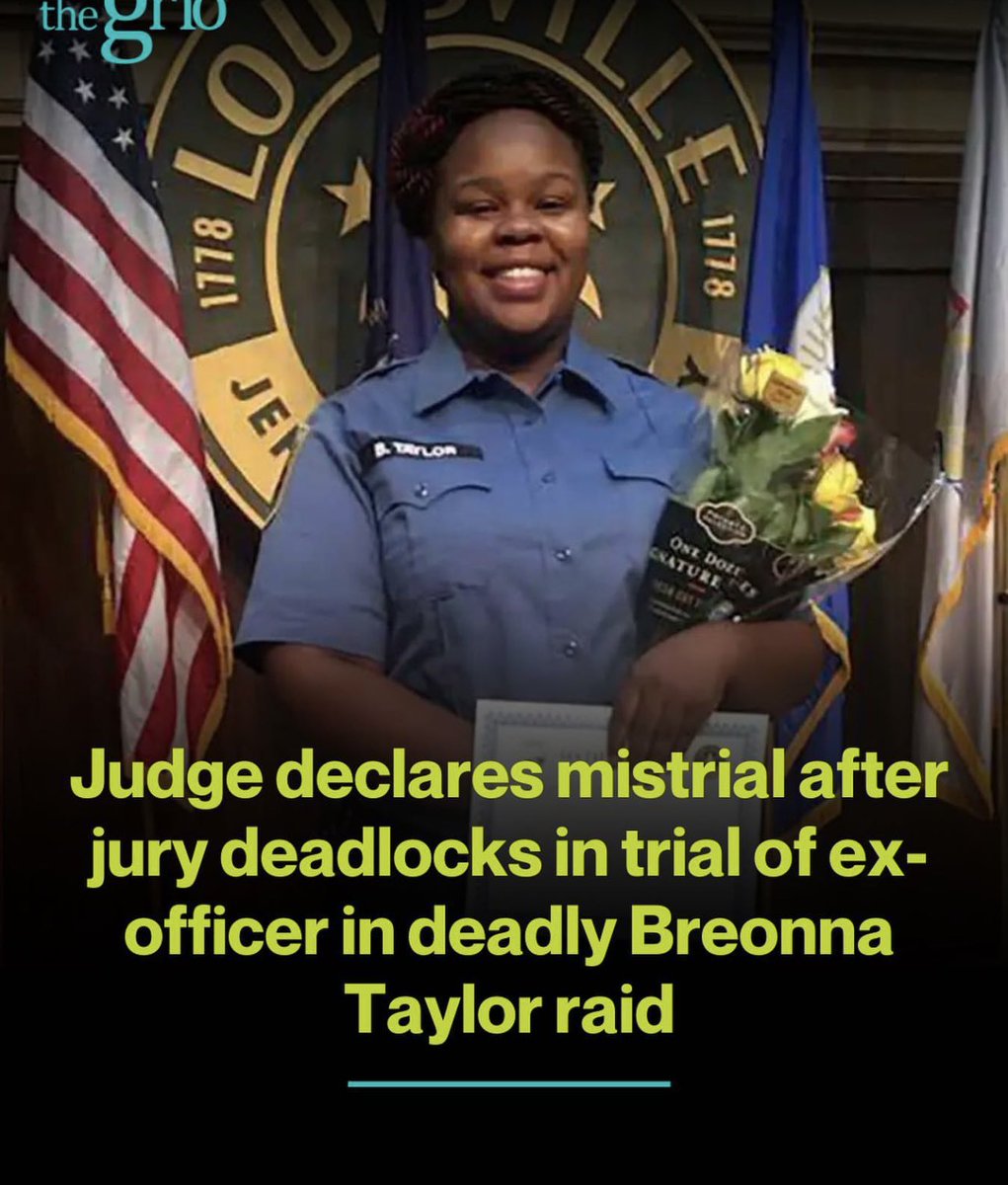 2bcolorblindED's tweet photo. Mistrial declared in USA v Hankison after three days of deliberation and a deadlocked https://t.co/jW3tVnoAIs announcements of if he'll be re-tried.
#SayHerName #BreonnaTaylor https://t.co/nELqANr9Ad