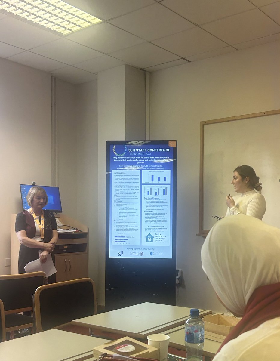 Grainne Daly presents data on the ESD service for stroke patients in <a href="/stjamesdublin/">St James's Hospital</a> the multi-disciplinary team has seen &gt; 30% of SJH stroke patients at home, saving 6-8 🛌 days per patient. A great demonstration of patient centred care!