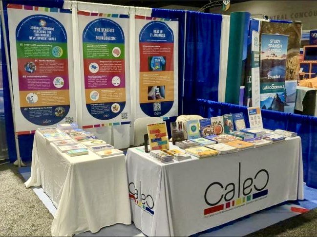 We are at the ACTFL convention in Chicago until this Sunday, November 19 so stop by our booth and say hi! 👋🏼

#ACTFL23 #books #bilingualism #languageteaching #chicago #languages