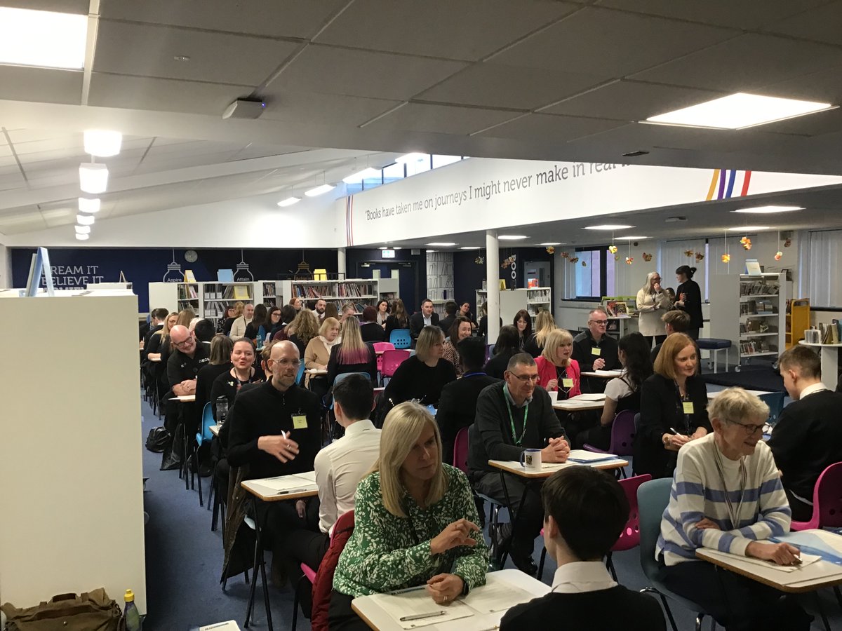 We would like to say a huge thank you to our staff @GHSfalkirk and over 35 employer partners that supported our S4-S6 pupils with Mock Interviews during #ScotCareersWeek23 @Graeme_DYW  @DYW_ForthValley
