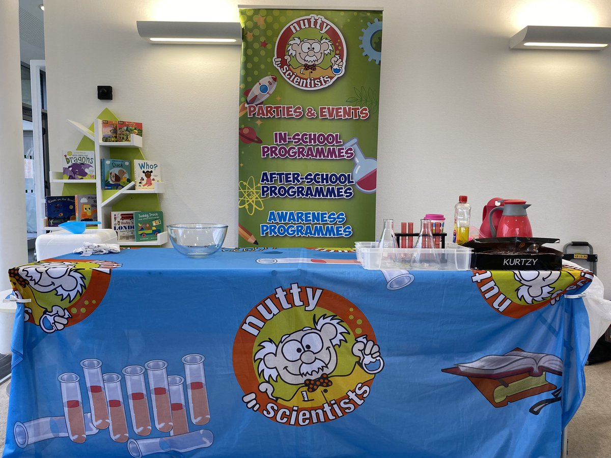 limklibraries's tweet image. And the stage is set for another explosive #NuttyScientists workshop as we celebrate #ScienceWeek here in #CappamoreLibrary 🧑‍🔬🧪

#LimerickLibraries #scienceweek2023 #STEM #STEAM #Kidslearning 
@KerryNutty @STEM_MIC @ScienceWeek