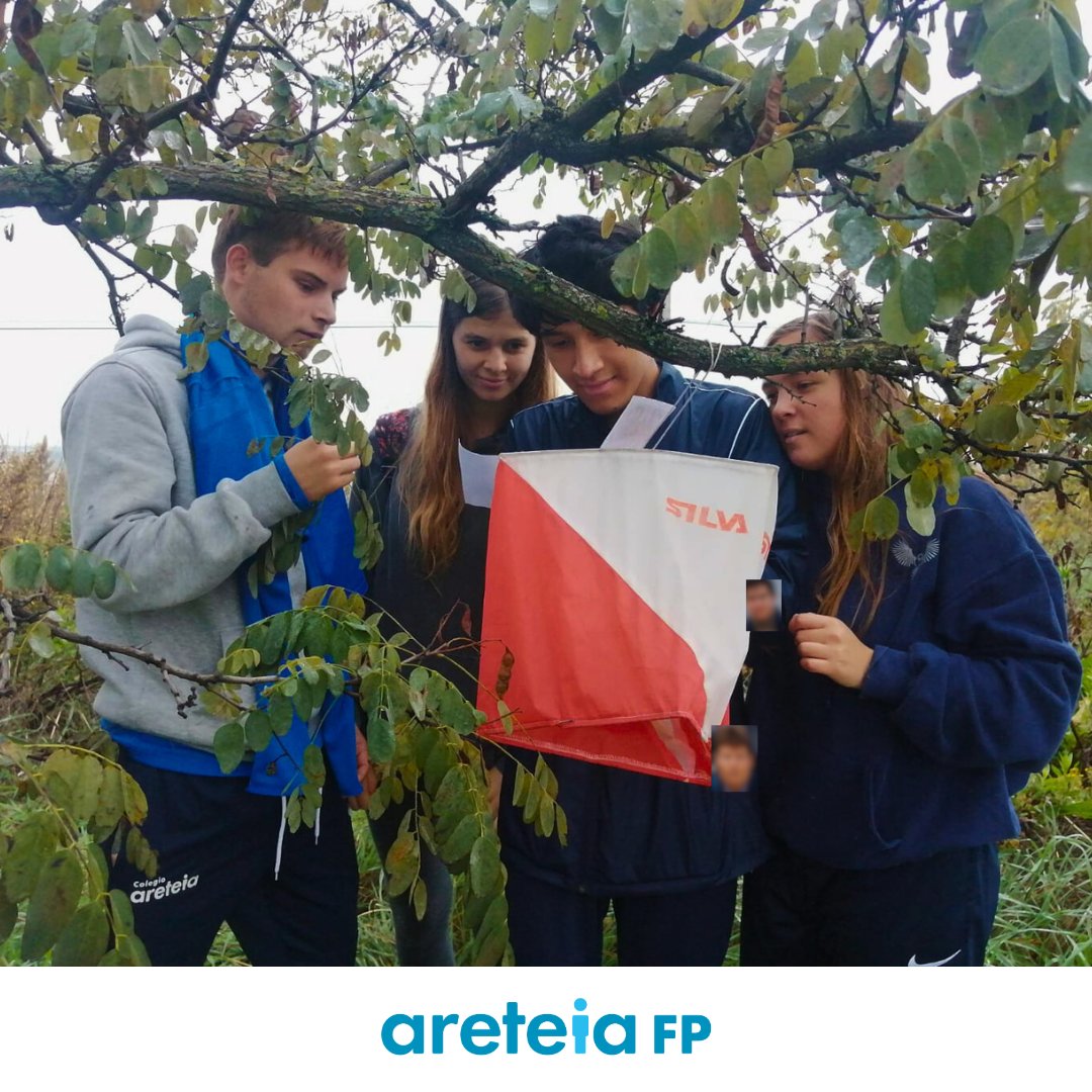 FP_Areteia's tweet photo. Los alumnos de la Formación Profesional Deportiva, han acudido a la Universidad Autónoma de Madrid para conocer y participar en la organización de un evento deportivo además de participar en una carrera de orientación en el Campus de Cantoblanco mientras disfrutaban del deporte. https://t.co/Yg8a8XreCD