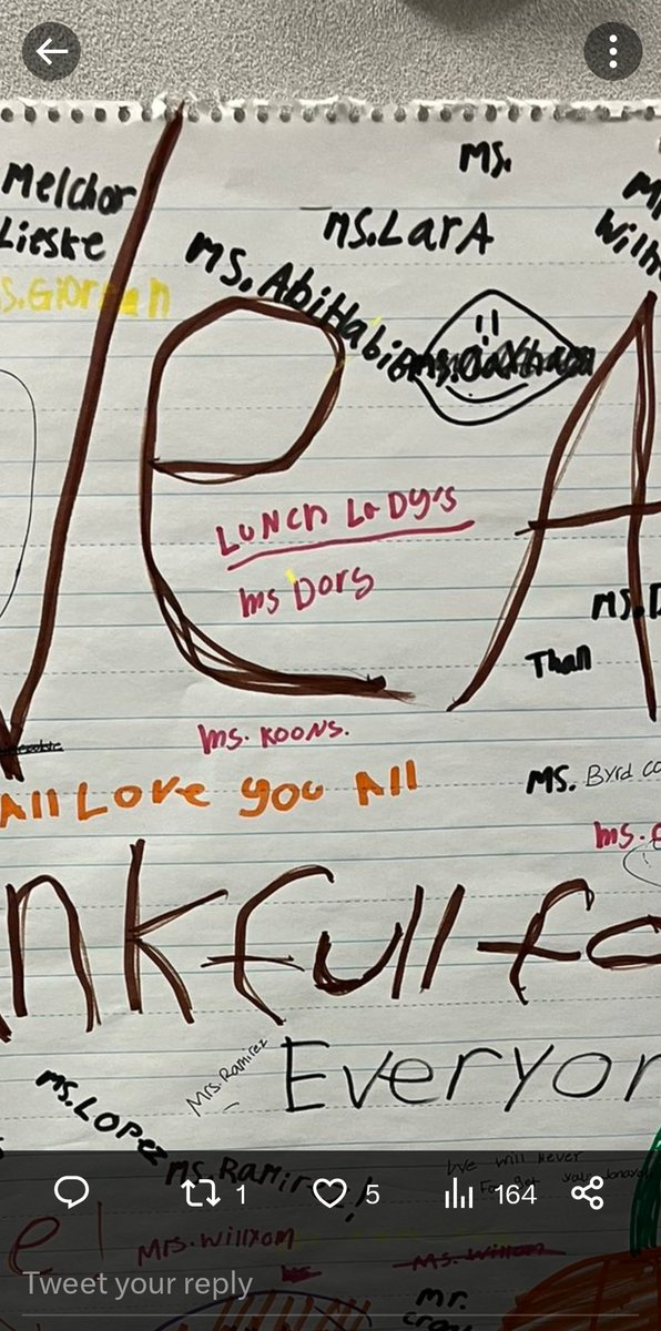 gingerabihabib's tweet photo. @MrsMorfordRKE @RKECounselor @RKELions  I happened to zoom in to read all the sweetness and found my name at the top. My ❤️ is so full!! I love my sweet lovebugs and thankful they haven't forgotten me. 😁🦁 https://t.co/LQMulJVSun