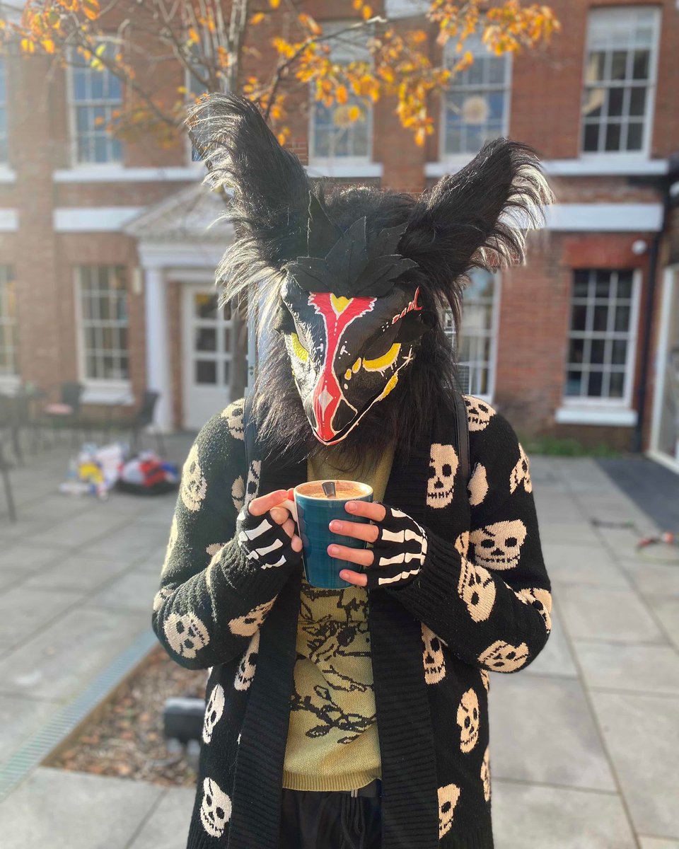 Bros I’m actually SO COLD ATM? Hearings on and I’m in my bed with a hot chocolate ☕️

#furry #furrycommunity #fursuit #fursuitcommunity #FursuitFriday