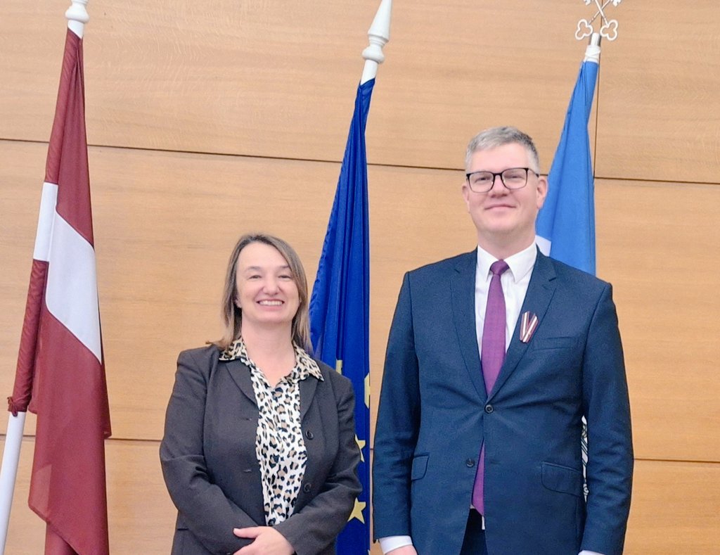 Thank you Mayor @VilnisKirsis for a warm welcome and fruitful exchange of views on future cultural projects, the start-up scene and #Vienna's social housing policies. Looking forward to working closely with the City of #Riga. #SmartCities @SCCEurope @EUSmartCities