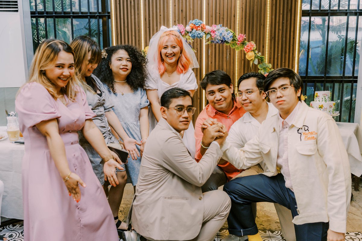 marlonmcfly's tweet image. Forever Grateful with these people.

Thank you for making our wedding more special. I love you all! 

@knuckle_mark @sumintcondition @_maeilmaeil @wendiukie @forgeoseungllen @gwasitan @quakkart