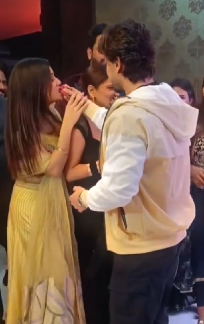 Shalin123fan's tweet photo. Shalin Divya
#ShalinBhanot #Divyaagarwal https://t.co/o5iSPkTVjt