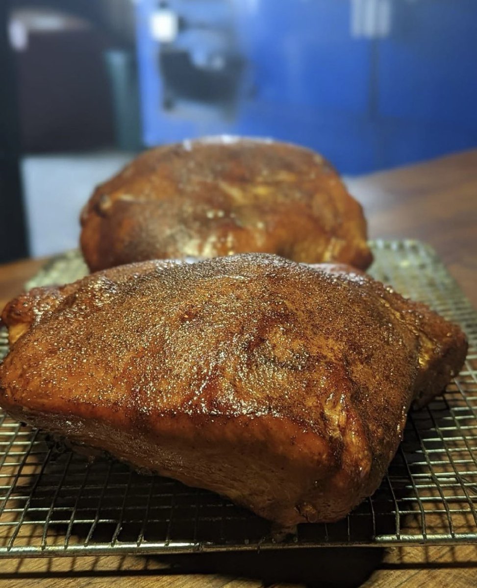 Tis the LAST DAY TO ORDER your Thanksgiving feast! (We’re also offering orders/pickup at <a href="/Central_CityBBQ/">Central City BBQ</a> in #NOLA). #feastgiving 

Email catering@centralcitybbq.com or call 504.427.4335 to get those orders in so you can kick back and enjoy the holiday proper!