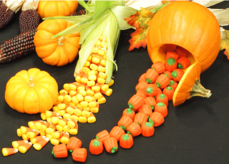 AndimacCandy's tweet photo. 🦃🍬 Transform your Thanksgiving dessert table with a delightful array of candies. Whether you prefer traditional or modern confections, we have sweet treats for everyone! What are your favorite Thanksgiving selections? #ThanksgivingCandies #SweetTooth https://t.co/4TPAVW281p https://t.co/S1ZthOLwBf