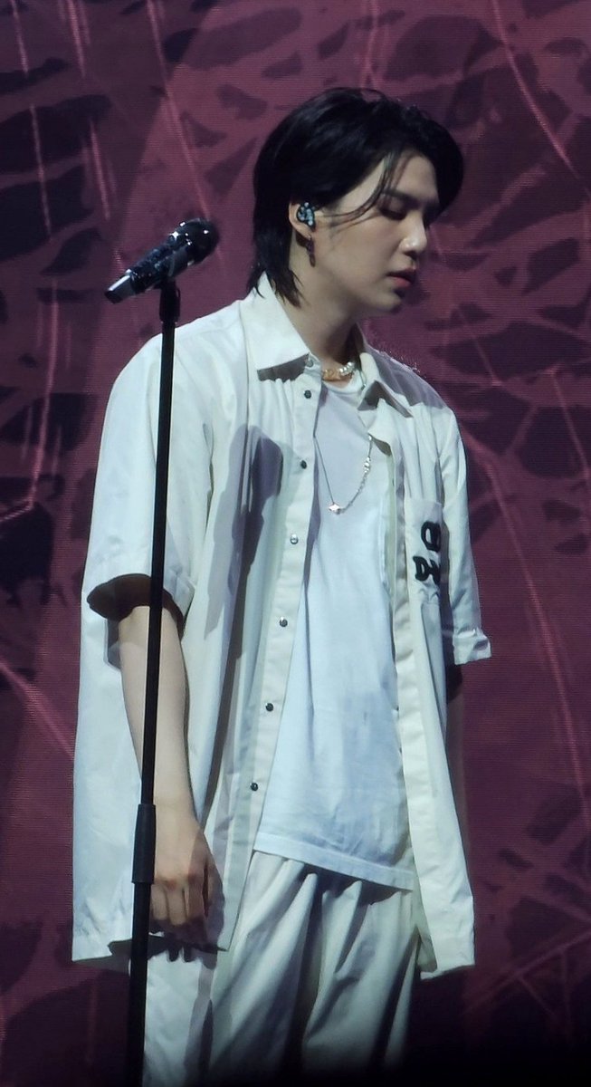 namarija1899's tweet image. Agust D&apos;s D-DAY has been nominated for the MMA 2023 in the “Million Top 10” category.

Yoongi has the best chance to win the trophy for Million Top 10 Award! Karmy let&apos;s gooo

#KARMY VOTE FOR #DDAY 
K-ARMY VOTE FOR D-DAY 
K-ARMY VOTE FOR D-DAY