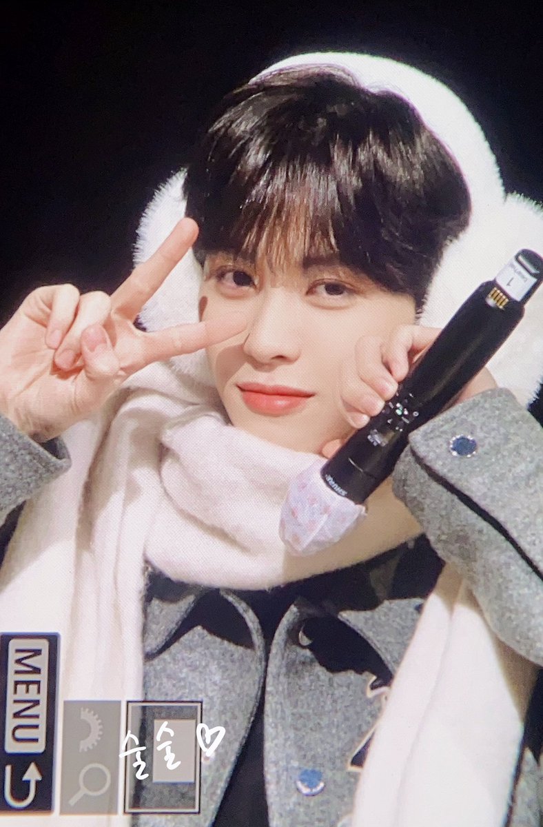 술이 tweet media