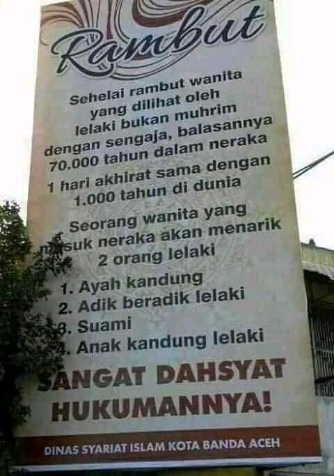 AndriAgust92281's tweet photo. Keserasian seorang memakai sanggul agar berpenampilan mantap dan merasa puas adalah hal yang sesuai dengan jiwa dan adat ketimuran, bukan seperti budaya Arab yang menganggap rambut wanita adalah suatu aib seperti halnya aurat sehingga harus ditutupi karena termasuk dosa besar, https://t.co/7WYOJNlKYu