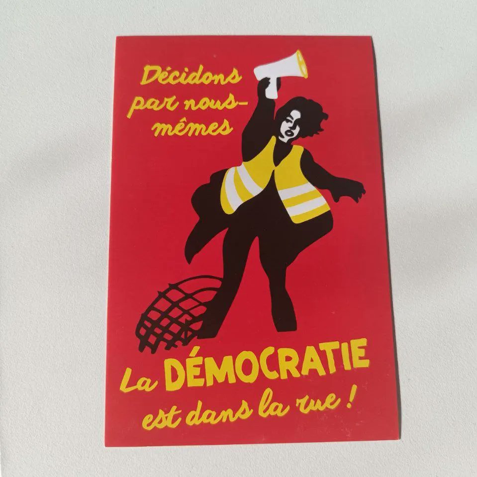 Avui es compleixen 5 anys des de l'esclat del moviment de Mouvement des gilets jaunes a França! #GiletJaunes

'FAIS DANSER LES SCHMITS, FAIS DANSER LES SCHMITS. COMME LES GILETS JAUNES, FAIS DANSER LES SCHMITS.'