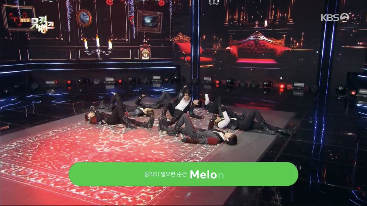 enhypenupdates's tweet photo. ENHYPEN just performed 'Sweet Venom' and 'Still Monster' on today’s Music Bank! 

Gear up, ENGENEs! This is just the start of ENHYPEN’s highly awaited comeback. 🔥

SWEET VENOM OUT NOW
#ORANGEBLOOD #SweetVenom #ORANGEBLOOD_OutNow #ENHYPEN @ENHYPEN_members @ENHYPEN https://t.co/syDPZVqd0t
