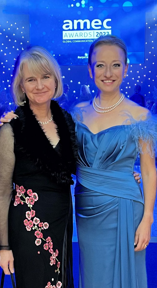 Our founders, <a href="/RaynaDeLange/">Rayna de Lange</a> and <a href="/catrionatweets/">Catriona Oldershaw</a> had a blast at last night's <a href="/AmecOrg/">AmecOrg</a> Awards dinner, celebrating excellence in communications measurement and evaluation. Congrats to all the very worthy winners! #amec #AMECAwards #amecmm