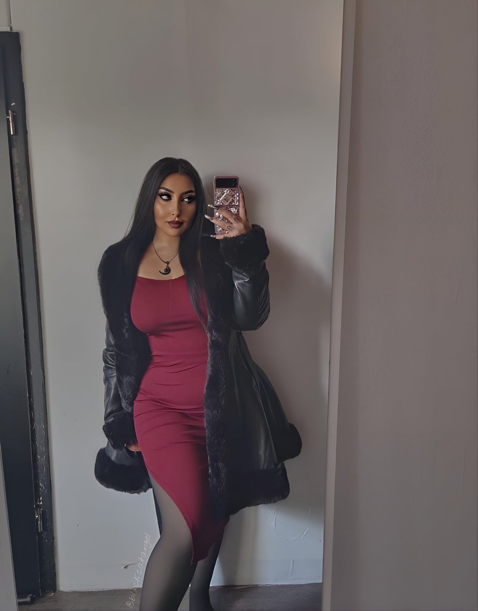 effymissanthrop's tweet photo. Retweet das &amp; like 20 meiner tweets , dann kommentier hier "done" &amp; ich schicke dir mit bisschen geduld meine Private Gruppe per dm 💦🥵 https://t.co/pZqbpYgYJh