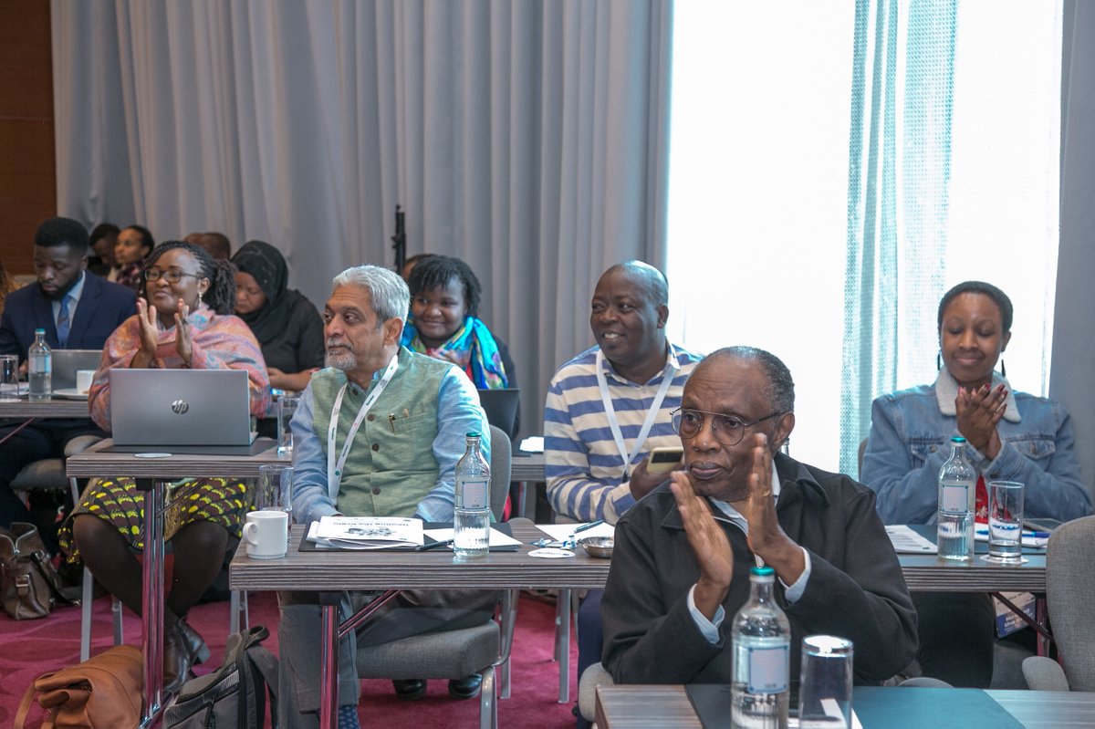 AKU_BMI's tweet photo. In a land where hope is lost to climate change, displacement, poverty, and economic challenges, we must be a body of hope. Having been in the mental health space for over 40 years now, I have seen nothing but improvement. - @DrFNjenga
#AKUBrainHealthConference https://t.co/ActutOLL38