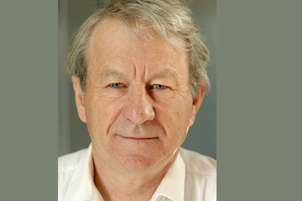 Professor emeritus og Norges akademiske nestor innen petroleumsgeologi Knut Bjørlykke deler sine memoarer gjennom et langt og rikt liv som blant annet feltassistent, geologistudent, forsker og professor 
geoforskning.no/knut-bjorlykke… 
#geologi #kunnskap #forskning #formidling