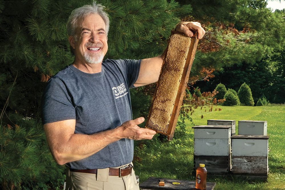 Indiana honey and maple syrup producers offer a range of delicious products that are sure to satisfy your sweet tooth. 🐝
farmflavor.com/indiana/indian…