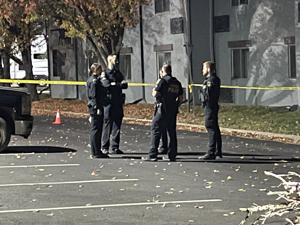 Person shot outside #Topeka hotel. #WIBW.