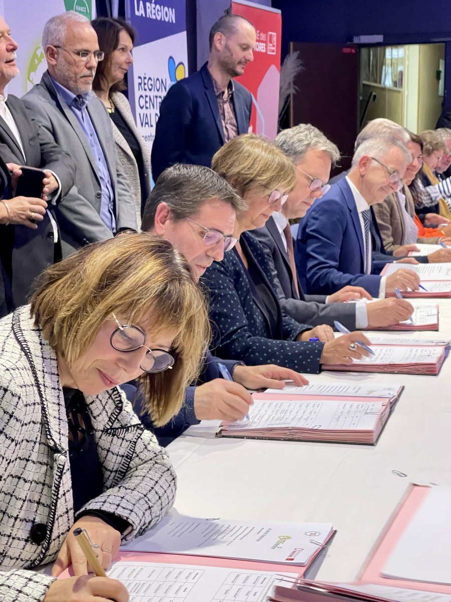 Région Centre-Val de Loire tweet media