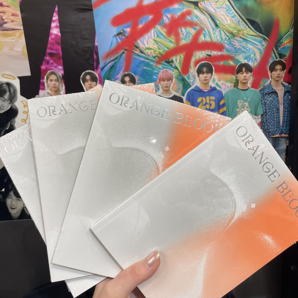 ENGENEs 🧡 ENHYPEN’s brand new album ‘Orange Blood’ is out today! We have a hmv Exclusive version in store which includes one extra photocard! hmv Exclusive, KALPA, KSANA, and ENGENE versions all available in store now. Pick up your copy today! 🧡 #ENHYPEN #ORANGEBLOOD