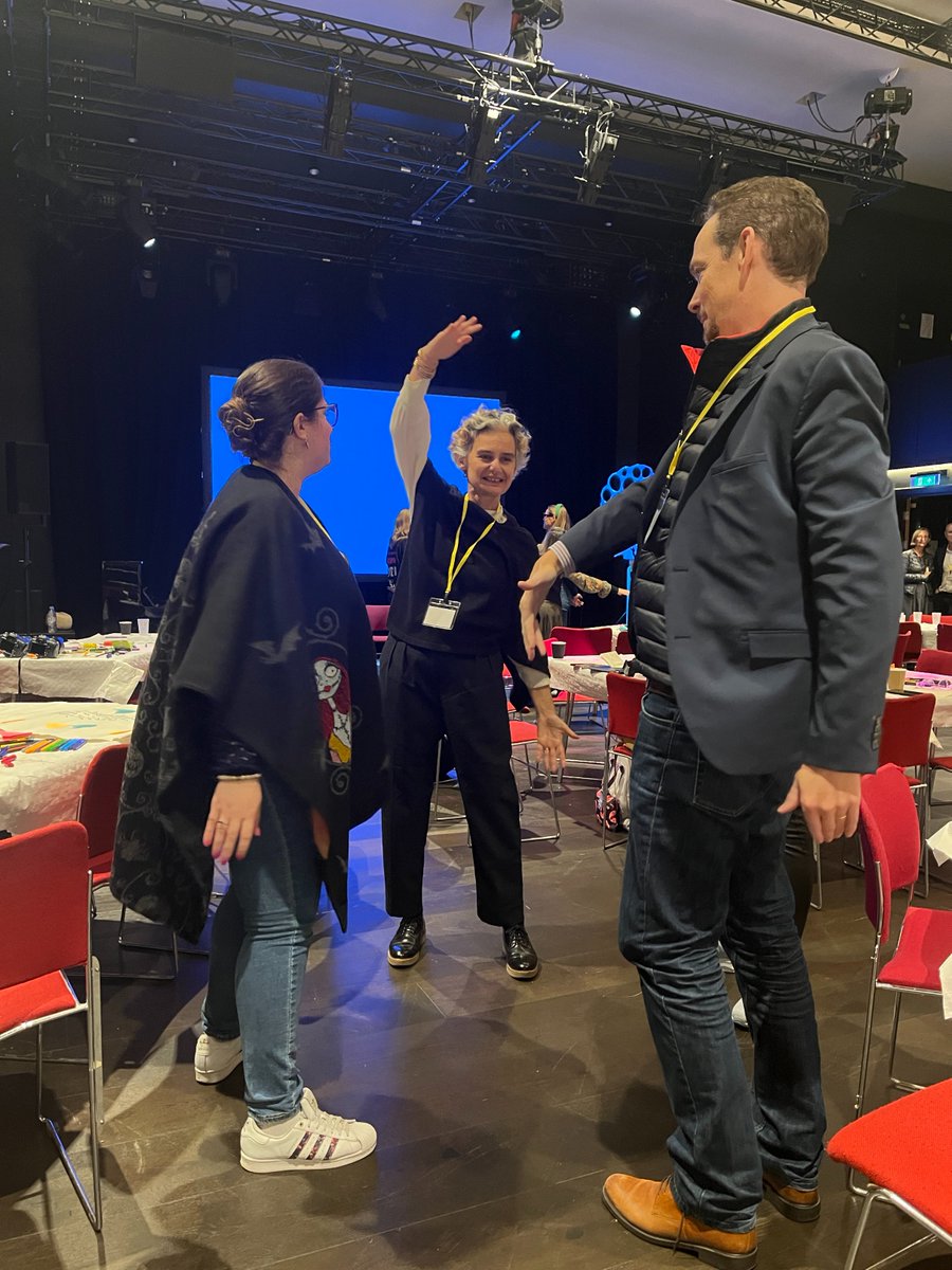 reseonetwork's tweet photo. Day 2 of #RESEOBrighton2023: THE CHALLENGE!

What is holding us back from enabling talent development? Where do challenges become opportunities? 

W/ input from @FCreatorsUK @ProjectFemaleUK @Freyatale , in partnership with @glyndebourne  @southeastdance &amp; @createmusicUK https://t.co/vTyVMz9CXF