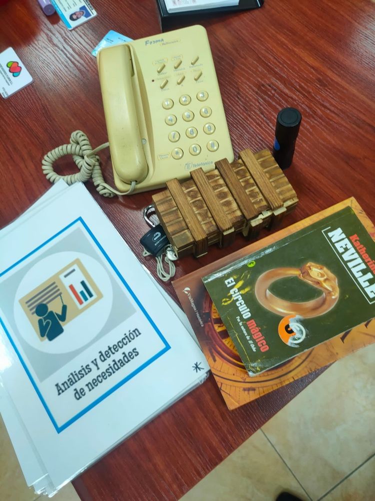 IGDpreparat's tweet photo. Ahir va ser el torn de preparar-nos pel Connecta. Amb "El teu minut de glòria" amb Joan Canals i amb un escape room per entendre com és el procés de selecció per dins! https://t.co/ps1byFxzlu