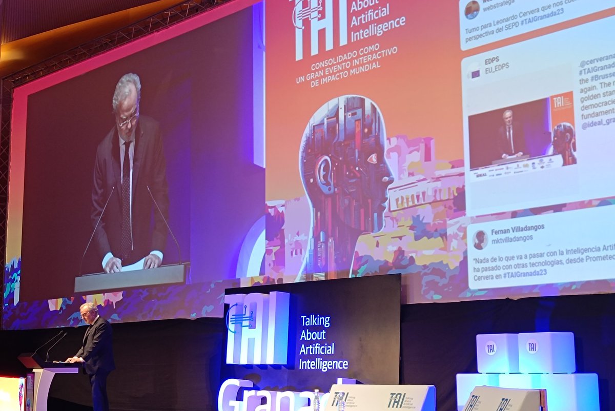 "La importancia del humanismo digital: la tecnología no es un nuevo Dios, el centro del universo fue, es y será el Ser Humano" ~ Leonardo Cervera <a href="/cerveranavas/">cerveranavas</a> #TAIGranada23