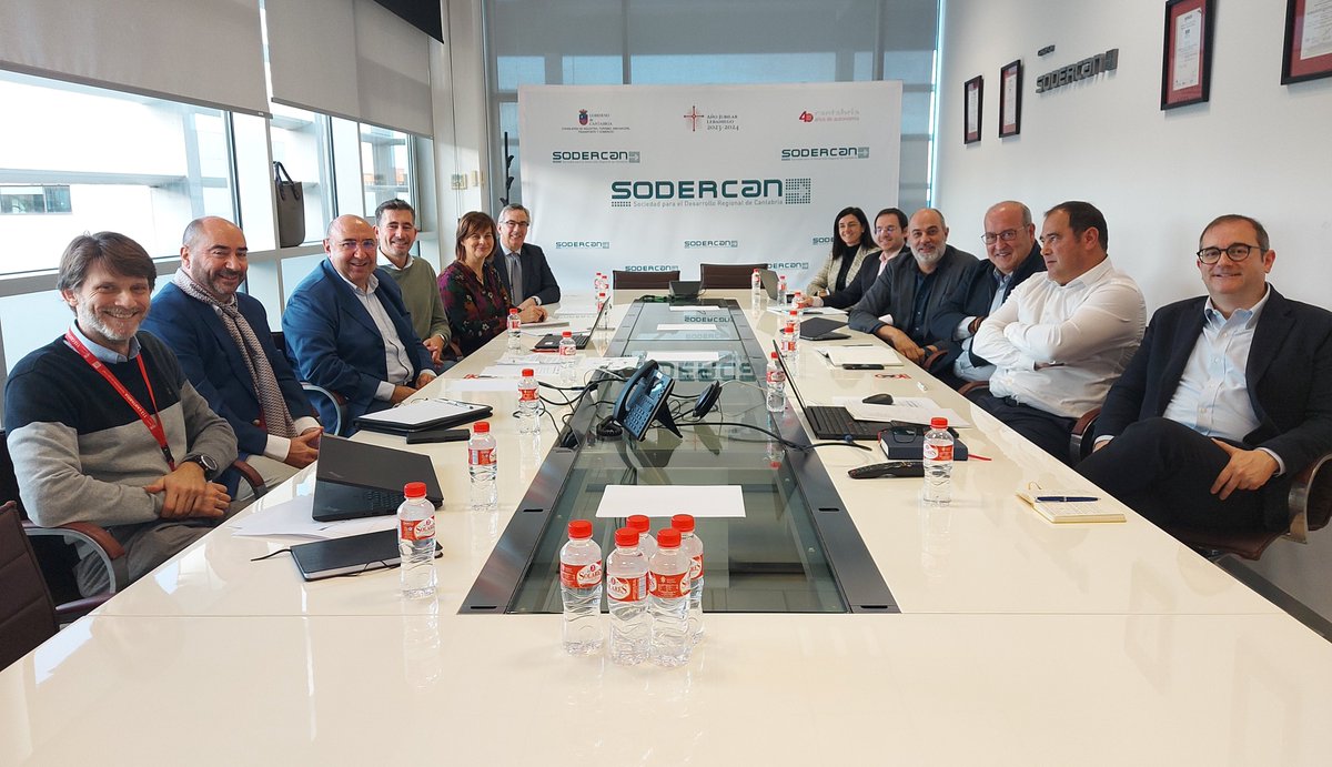 Sodercan's tweet photo. Retomamos las reuniones con los #clústeres de #Cantabria para analizar la situación de cada sector, poner en común perspectivas y problemáticas, buscar sinergias y promover su cooperación como estrategia para mejorar la competitividad de nuestras #pymes https://t.co/jRZ7IzhpM3