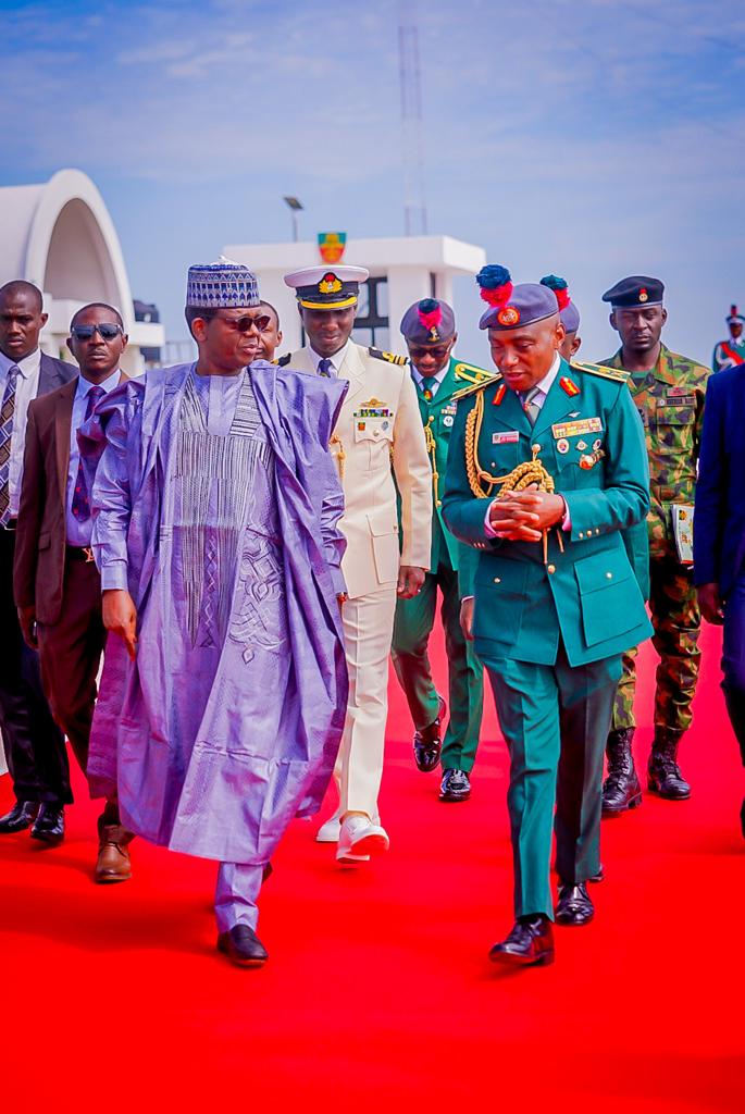 Ramadanmijinya1's tweet photo. Clear the road for the incoming..as he set to come!!!. Justice can only be delayed but can never be denied. When H. E. @Bellomatawalle1 says " We are bouncing back" they thought it was a joke. When we said "Maradun Republic" they think we run mental.Congratulations ur Excellency https://t.co/Ld0c7gVAbK