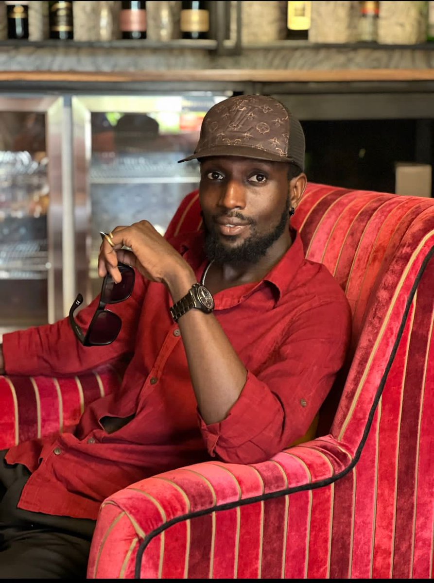 MBU's tweet image. Singer and humanitarian @VanData2 dedicates birthday to men struggling with mental health

“…this birthday is dedicated to all men struggling with mental Health. So (I’m) here to offer professional help for anyone in need and as Usual 90 days of No sex and 90 days of no Sodas…