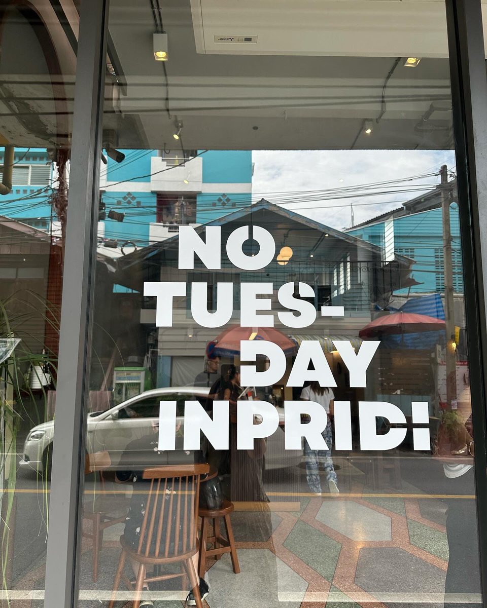 no Tuesday in pridi ร้านน่ารักกาแฟและของกินอร่อย ไม่มีที่จอดน้าา แนะนำ dirty และ French toast เลย ชอบ vibe แบบไม้ๆ นั่งชิวๆ มาลองได้ #รีวิวคาเฟ่