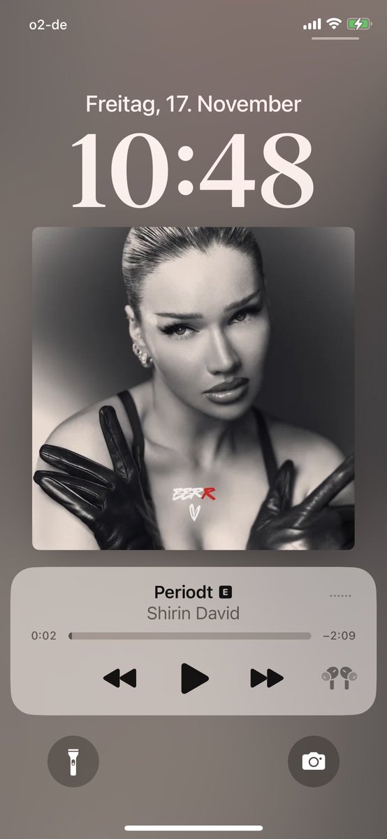 das einzige was ich mich frage - es sind doch mittlerweile 5 mal pole position ohne kai?