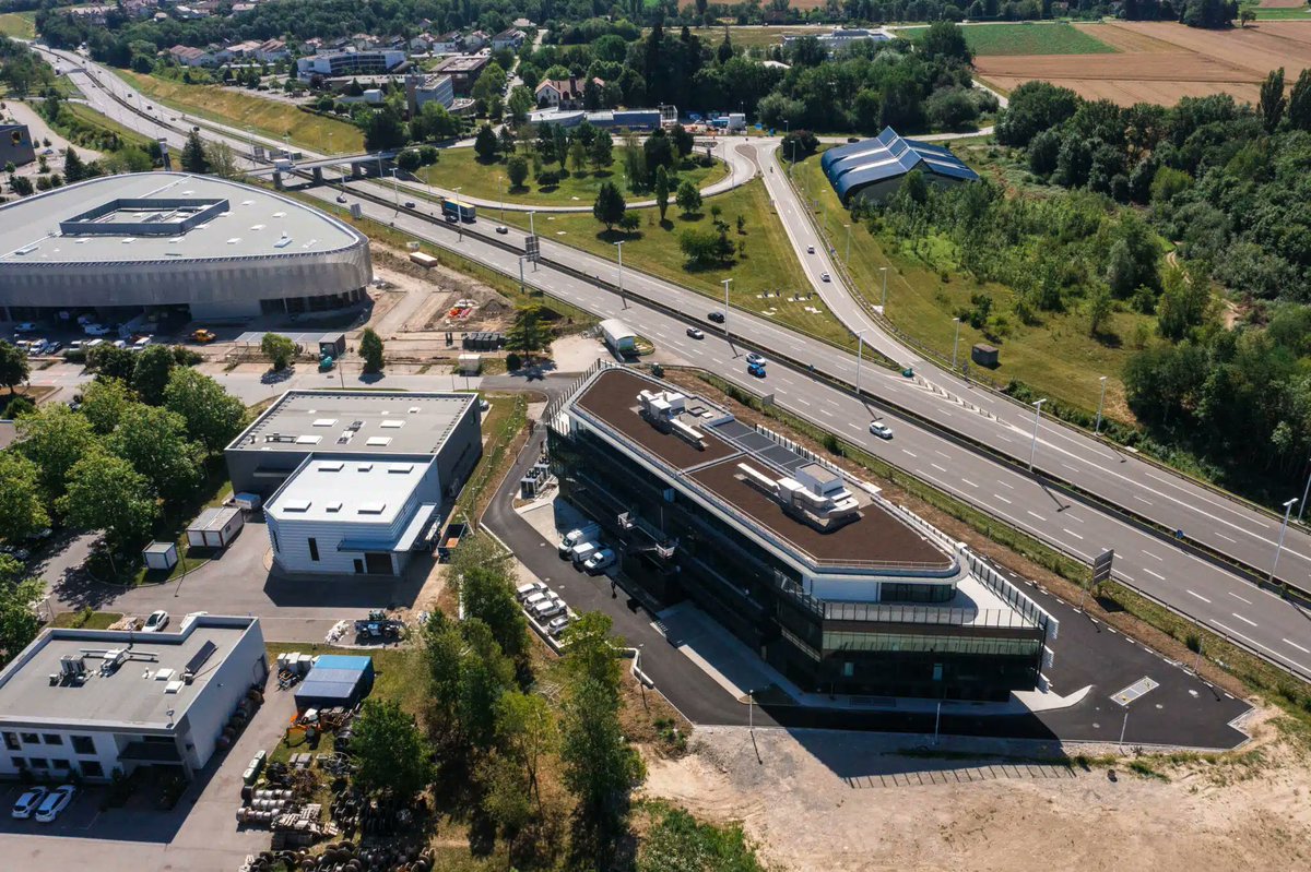ChGeourjon's tweet image. Dans le cadre de la stratégie foncière mise en place par la Région @auvergnerhalpes visite ce jeudi des Parcs d’activité économique #ArchParc (@Archamps, Com Com du Genevois) et Les Bracots (Bons-en-Chablais, Thonon Agglomération). Des parcs dynamiques, à l’écoute des projets de…