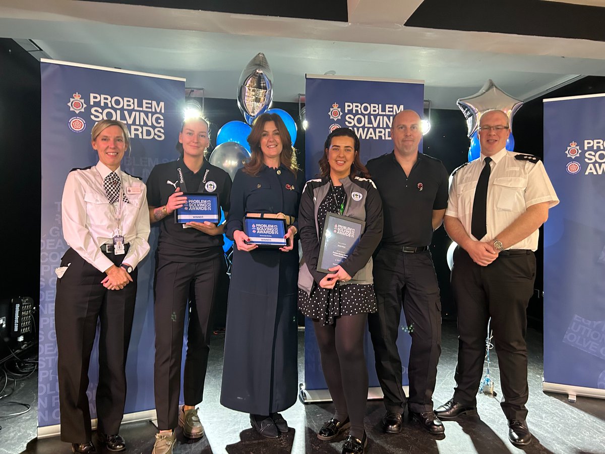 LathomHS's tweet photo. Joint Partnership with Skelmersdale Police. Winners of the 'Police Crime Commissioners Problem Solving Award 2023' for our community work and partnership in an operation to reduce anti-social behaviour.
#keepingourcommunitysafe #jointpartners #traumainformed https://t.co/EnEFH8rFLv