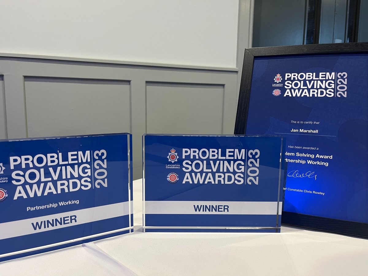 LathomHS's tweet photo. Joint Partnership with Skelmersdale Police. Winners of the 'Police Crime Commissioners Problem Solving Award 2023' for our community work and partnership in an operation to reduce anti-social behaviour.
#keepingourcommunitysafe #jointpartners #traumainformed https://t.co/EnEFH8rFLv