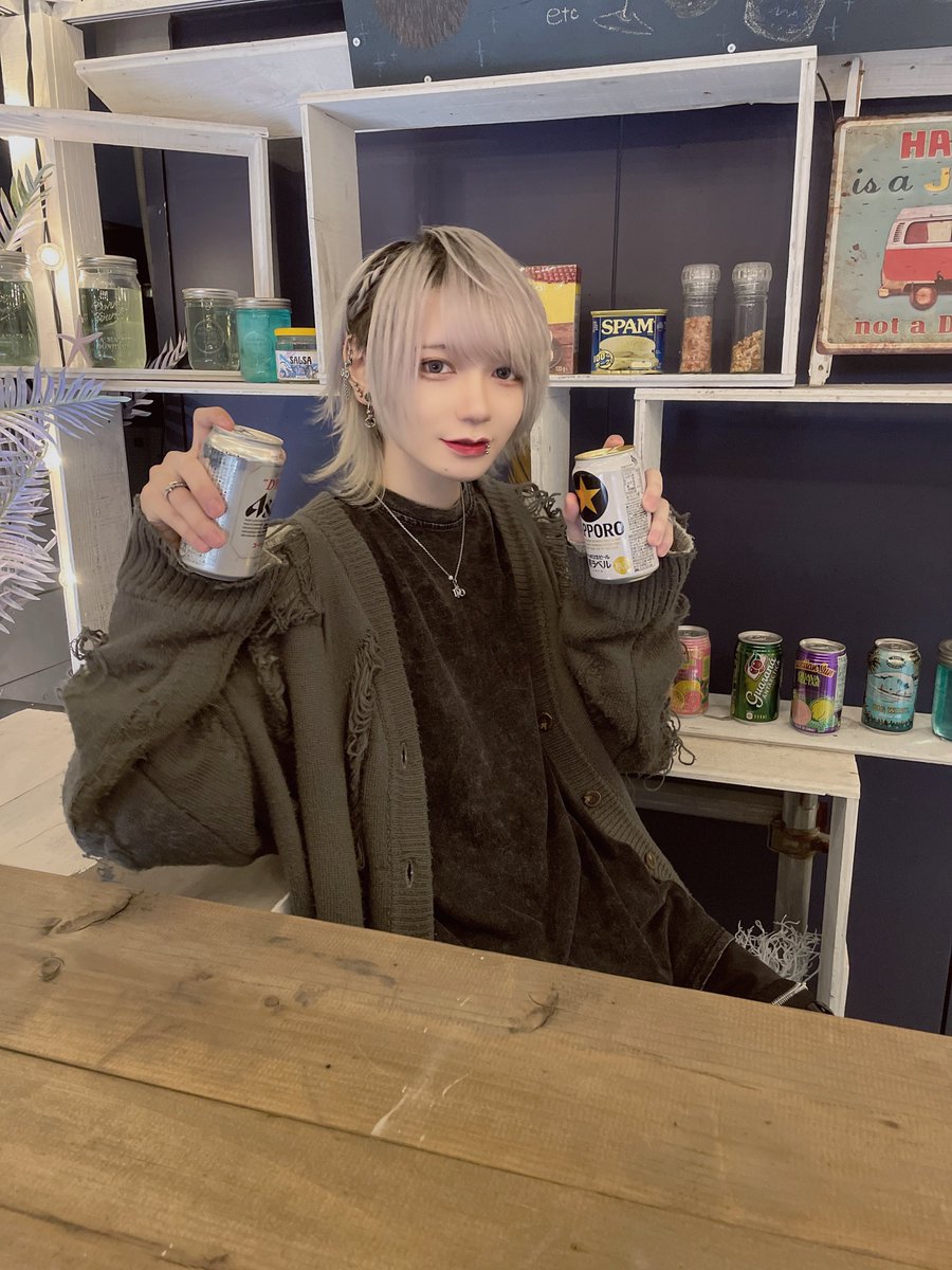 社不ねる💤 tweet media