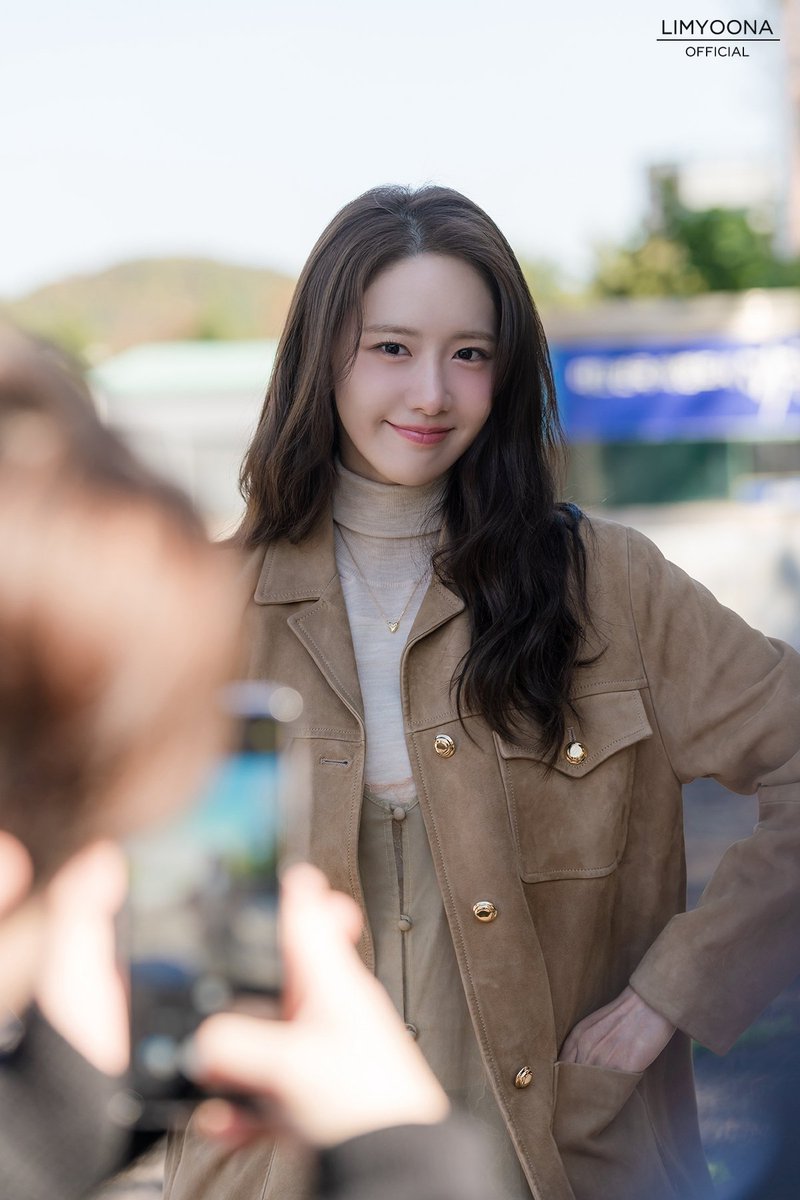 Smileyanie's tweet photo. 🧡💛💚💙💙💜💙💚💛🧡
#임윤아 #윤아 #LIMYOONA 
 #YoonaXEpitoneProject #YOONAKNOCK #YoonA https://t.co/xE8YzL34HJ