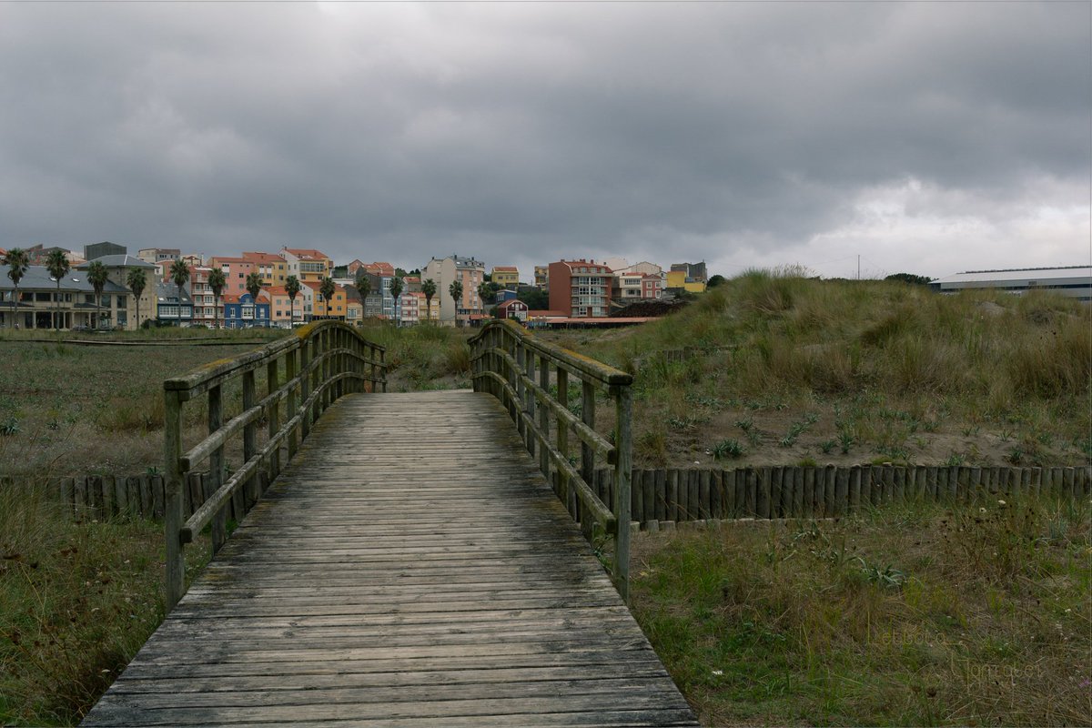 Voy a hacer esta tarde un art share en mi cielo azul (mismo user), y he pensado: qué carajos! Por qué no hacerlo también por aquí, aunque no sé vea tanto? Así que mismas condiciones:

- cualquier medio artístico vale.
- no IA ni nft
- sfw, vale desnudo artístico
- sed majetes 😊