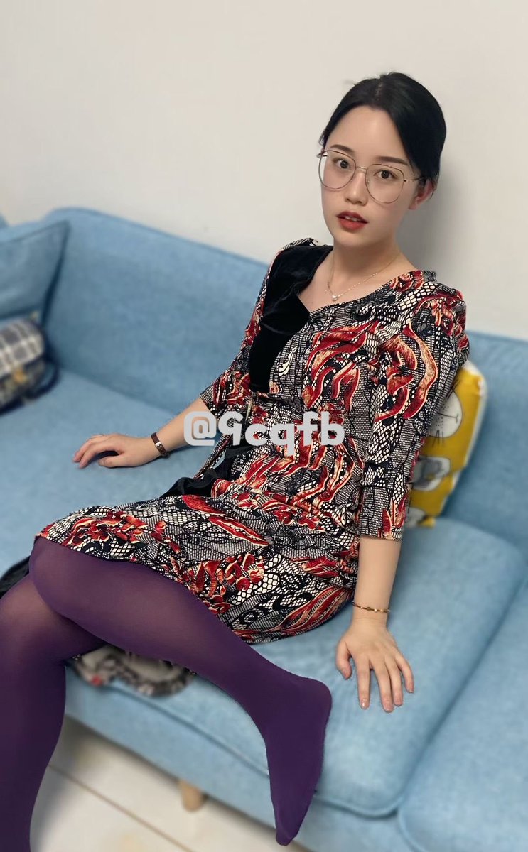 9cqfb's tweet photo. 厚丝选手在哪🙋 https://t.co/tFVZL8ED1q