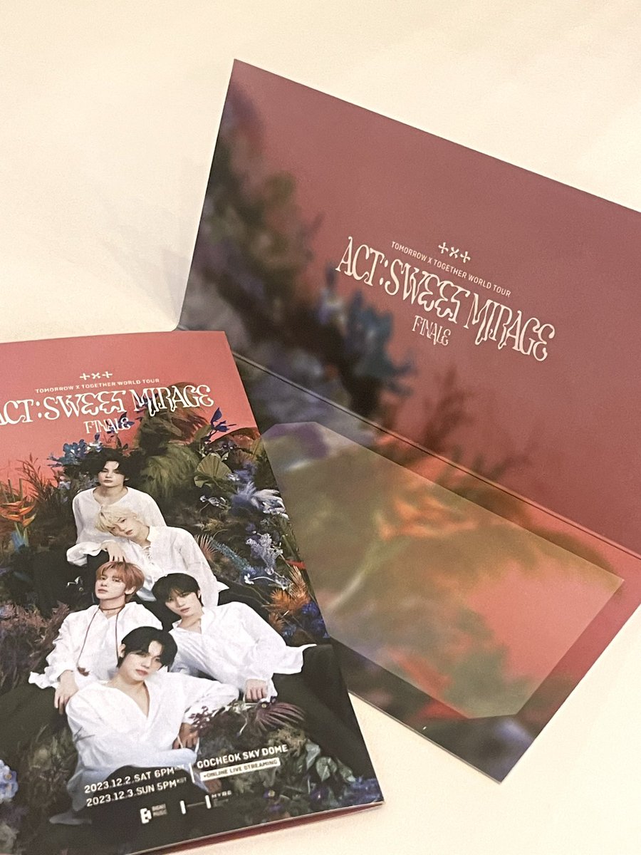 2023 투바투 콘서트 ACT : SWEET MIRAGE FINALE 티켓꽂이 실사

생각하지도 못했던 방향 이슈 ( ͒˃̩̩⌂˂̩̩ ͒)
종이가 두꺼워서 칼질할 때 조심 또 조심!
작업 시 좀 길게 해야 티켓이 잘 들어갑니다

포장 열심히 해서 콘서트 때 뵙겠습니다
많이 받으러 와주셔요...🫶🏻🫶🏻