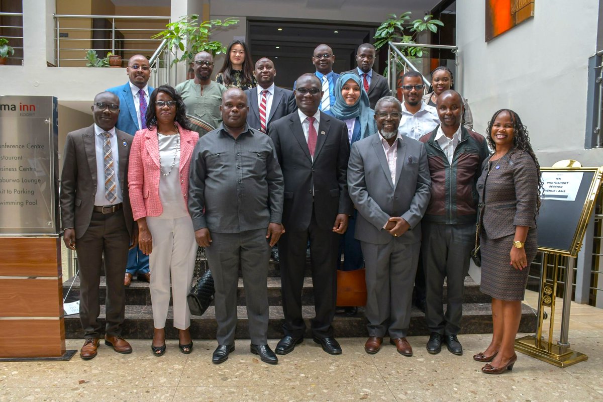 BESICgroup's tweet photo. Our CEO @johnk_kalungi had the distinct pleasure of discussing the intersection of hashtag#smartcities and hashtag#climatechange at the 8th Africa Regional Conference, which centered around the theme "Climate Resilient Surveying for Sustainable Land and Built Environments." https://t.co/X03UTFzOvE