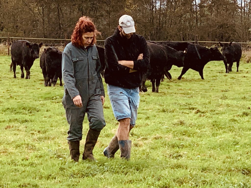 Dag van de ondernemer🥳
Met vallen en opstaan💃🏻🕺
Met een lach☺️en een traan😢 
Met power👊🏼 en doorzettingsvermogen💪🏼…
Maar vooral samen🥰
We zijn een🔝team
Zonder hem geen Louise👠en @zivaano 
Geen boerderij🐃 @polsmeershoeve 
🙏🏼 @pieter.de.waele om me dat extra duwtje te geven